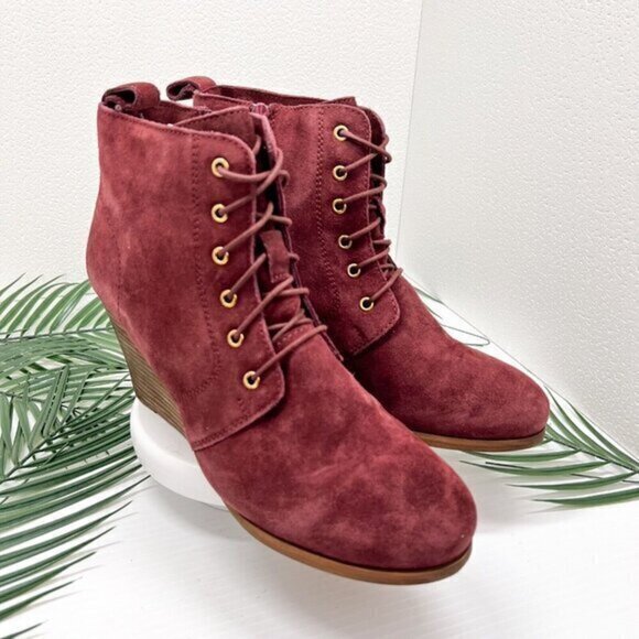 Diba Women's Blake Burgundy Suede Leather Lace Up Wedge Booties Size 10 NWOB - Picture 2 of 12